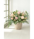 Centro Spring  Rosas y Flores Silvestres