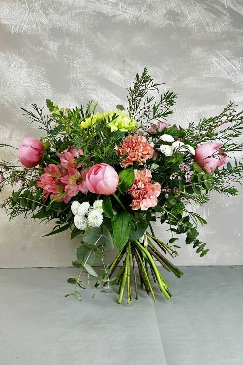 Ramo Romántico Peonías y Rosas