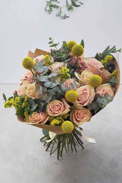 Ramo Aurora Rosas Pink Mondial y Toques Silvestres